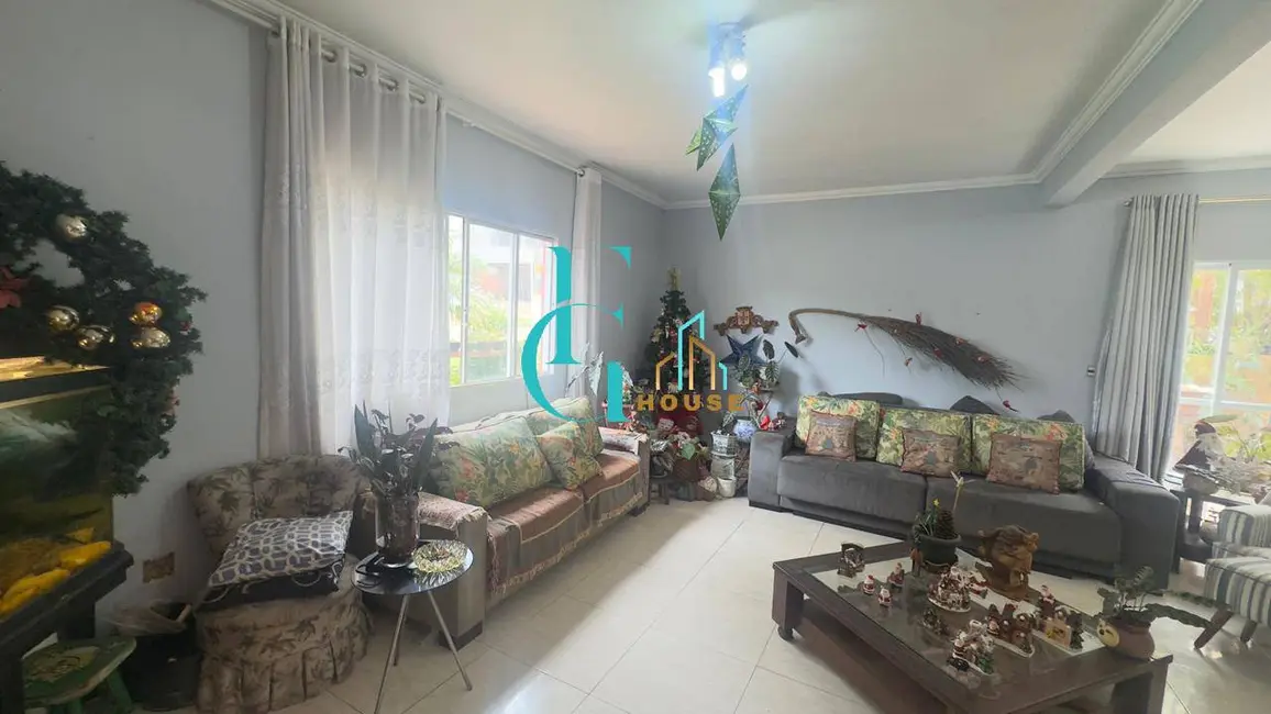Foto 4 de Casa com 4 quartos à venda, 310m2 em Suru, Santana De Parnaiba - SP