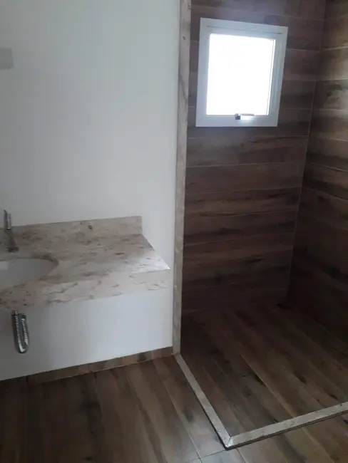 Casa com 3 quartos para alugar em Barueri - SP - imagem 7 Foto 7 de Casa com 3 quartos para alugar em Barueri - SP