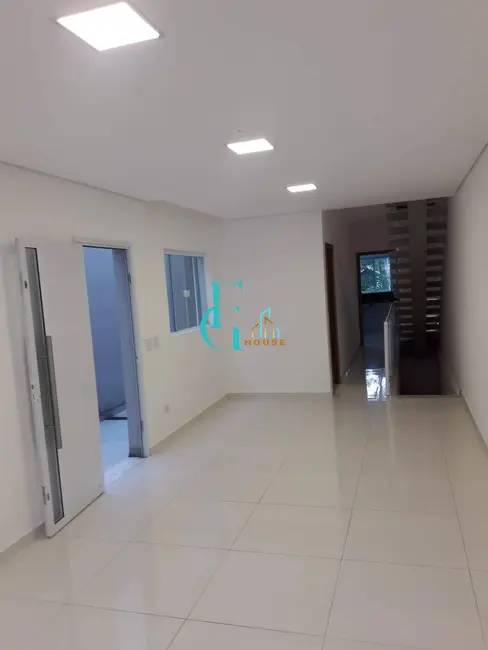 Foto 1 de Casa com 3 quartos para alugar em Barueri - SP