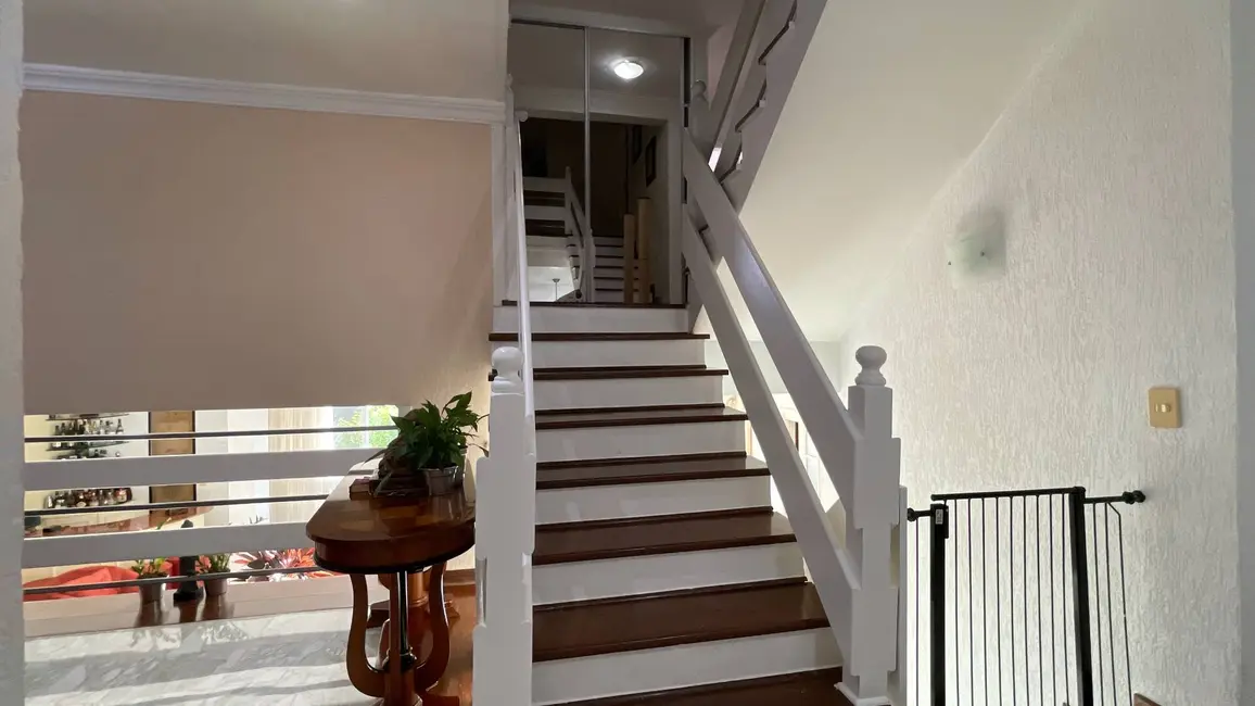 Sala Comercial com 6 quartos à venda e para alugar, 9549m2 em Condomínio Centro Comercial Alphaville, Barueri - SP - imagem 6 Foto 6 de Sala Comercial com 6 quartos à venda e para alugar, 9549m2 em Condomínio Centro Comercial Alphaville, Barueri - SP