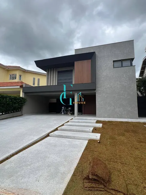 Casa com 4 quartos à venda, 520m2 em Alphaville, Santana De Parnaiba - SP - imagem 2 Foto 2 de Casa com 4 quartos à venda, 520m2 em Alphaville, Santana De Parnaiba - SP