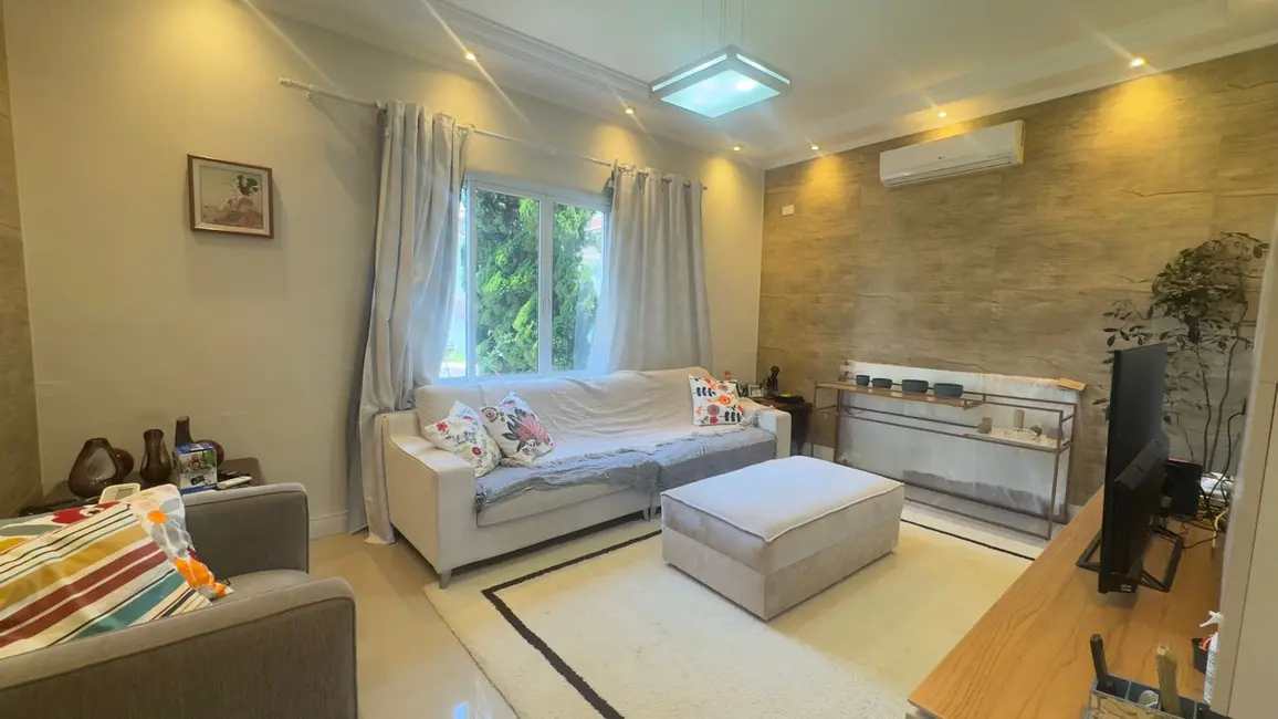 Foto 23 de Casa à venda, 264m2 em Parque Rizzo II, Cotia - SP