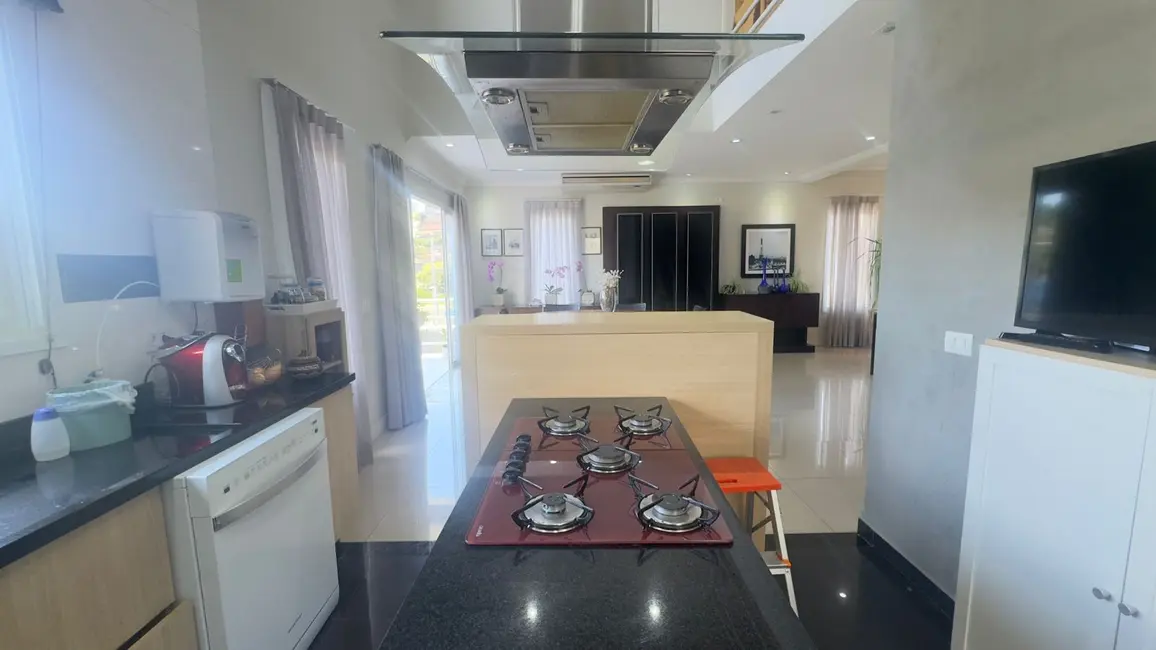 Foto 16 de Casa à venda, 264m2 em Parque Rizzo II, Cotia - SP