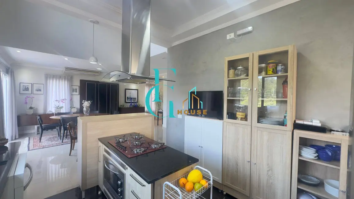 Foto 15 de Casa à venda, 264m2 em Parque Rizzo II, Cotia - SP