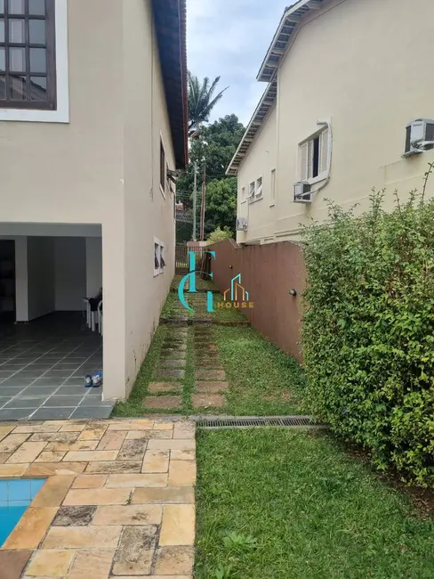 Casa com 3 quartos à venda e para alugar, 431m2 em Alphaville, Santana De Parnaiba - SP - imagem 5 Foto 5 de Casa com 3 quartos à venda e para alugar, 431m2 em Alphaville, Santana De Parnaiba - SP