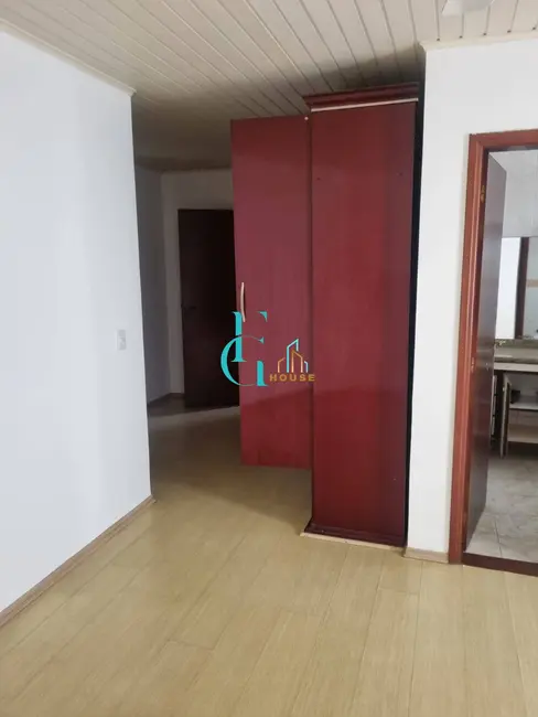 Casa com 3 quartos à venda e para alugar, 431m2 em Alphaville, Santana De Parnaiba - SP - imagem 6 Foto 6 de Casa com 3 quartos à venda e para alugar, 431m2 em Alphaville, Santana De Parnaiba - SP