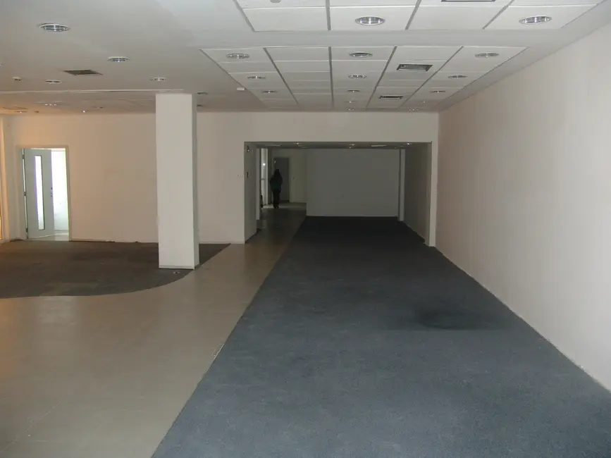 Sala Comercial para alugar, 520m2 em Chácara Santo Antônio (Zona Sul), São Paulo - SP - imagem 5 Foto 5 de Sala Comercial para alugar, 520m2 em Chácara Santo Antônio (Zona Sul), São Paulo - SP