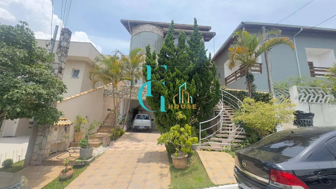 Foto 1 de Casa com 4 quartos à venda, 250m2 em Parque Rizzo II, Cotia - SP