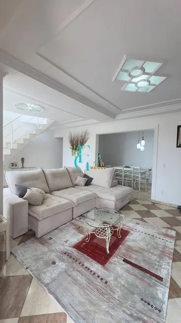 Foto 7 de Casa com 4 quartos à venda, 250m2 em Parque Rizzo II, Cotia - SP