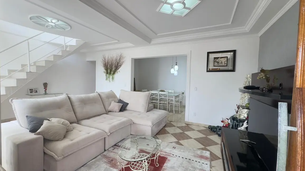 Casa com 4 quartos à venda, 250m2 em Parque Rizzo II, Cotia - SP - imagem 9 Foto 9 de Casa com 4 quartos à venda, 250m2 em Parque Rizzo II, Cotia - SP