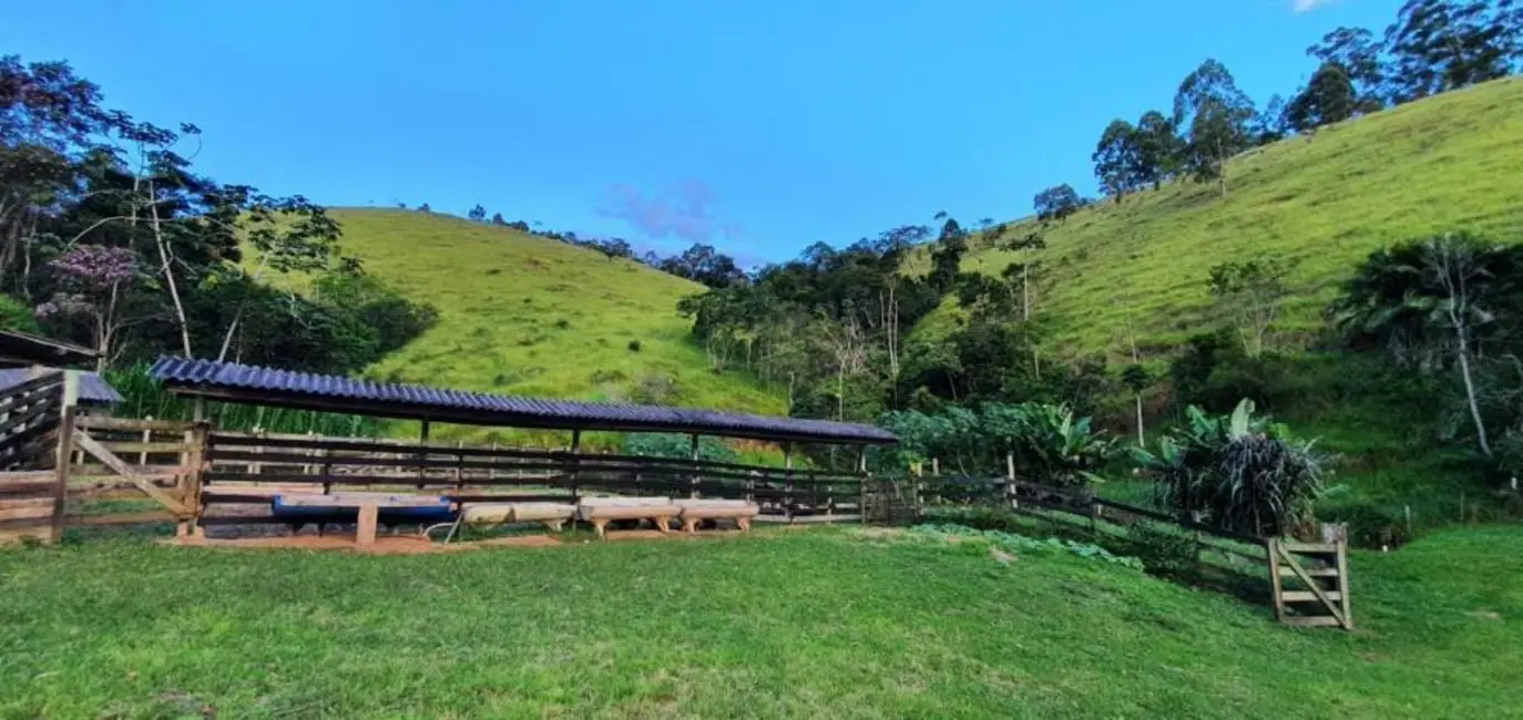 Chácara à venda, 140m2 em Paraibuna - SP - imagem 7 Foto 7 de Chácara à venda, 140m2 em Paraibuna - SP