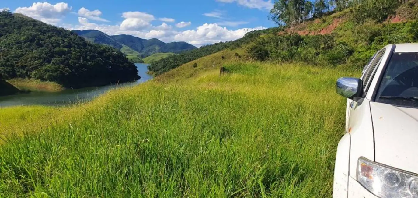 Foto 20 de Chácara à venda, 140m2 em Paraibuna - SP