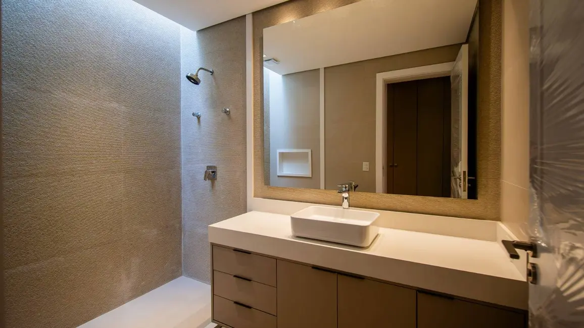 Foto 3 de Casa com 5 quartos à venda, 1280m2 em Alphaville, Santana De Parnaiba - SP