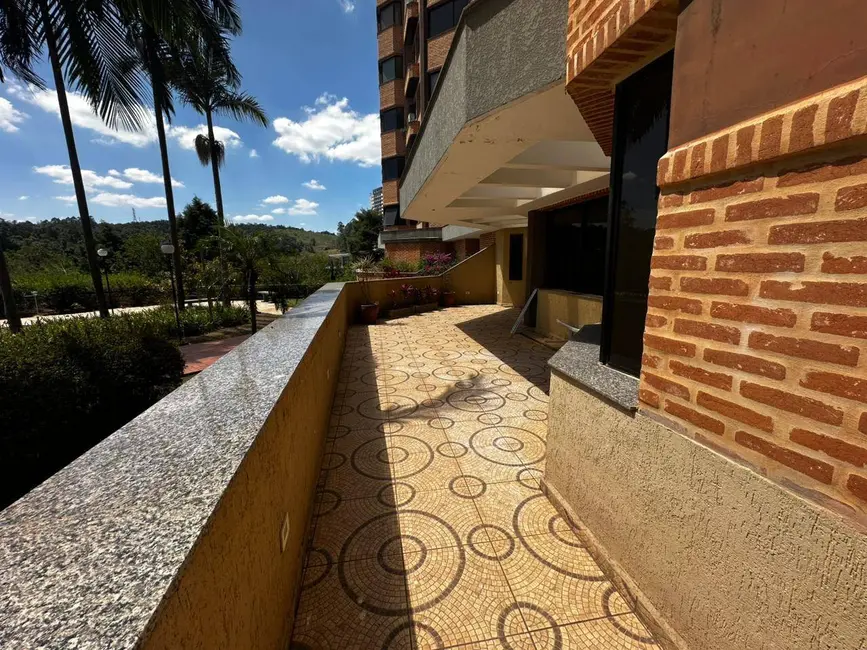 Foto 9 de Apartamento com 3 quartos para alugar, 339m2 em Barueri - SP