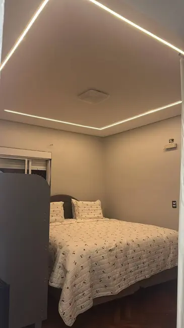 Foto 1 de Casa com 3 quartos à venda em Cotia - SP