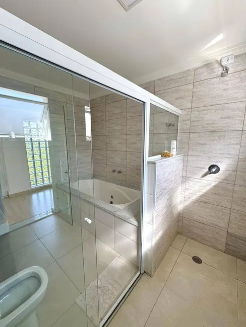 Foto 3 de Casa com 2 quartos à venda, 335m2 em Jardim Jandira, Jandira - SP