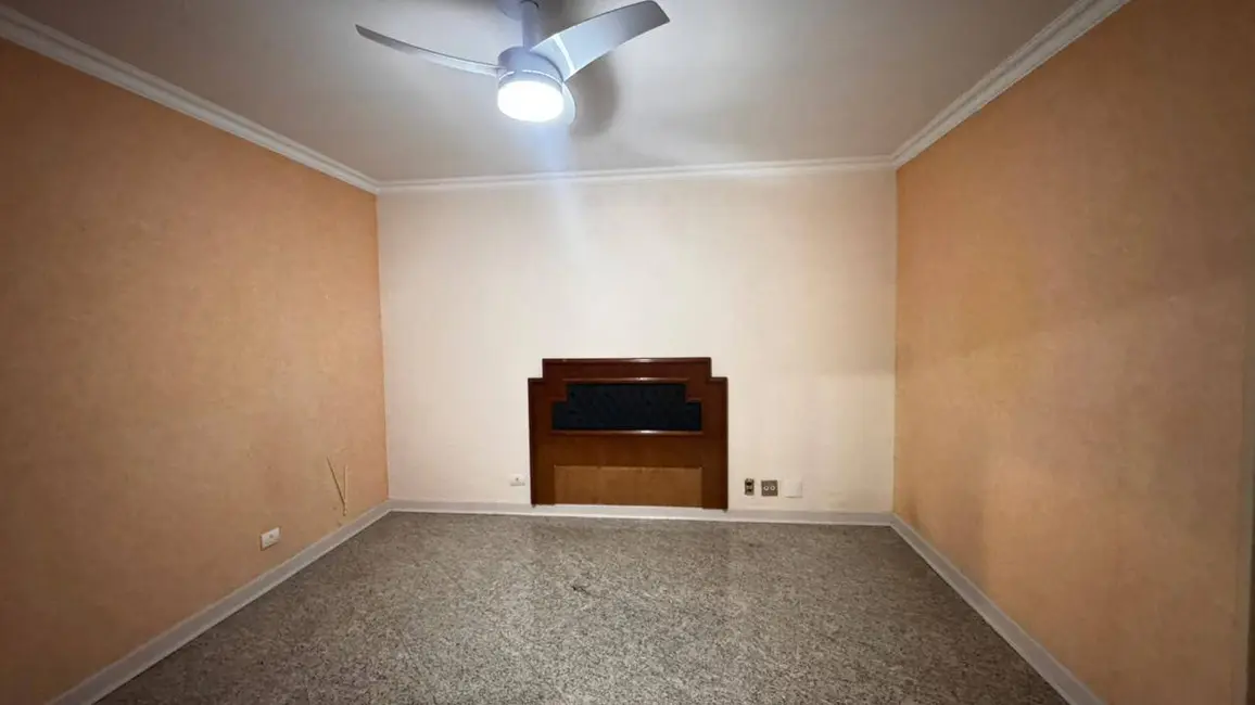 Casa com 4 quartos à venda e para alugar, 480m2 em Morada das Flores (Aldeia da Serra), Santana De Parnaiba - SP - imagem 6 Foto 6 de Casa com 4 quartos à venda e para alugar, 480m2 em Morada das Flores (Aldeia da Serra), Santana De Parnaiba - SP