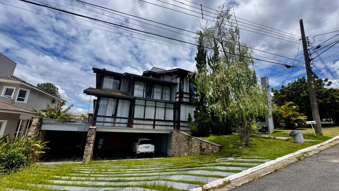 Casa com 4 quartos à venda, 510m2 em Residencial Morada dos Lagos, Barueri - SP - imagem 1 Foto 1 de Casa com 4 quartos à venda, 510m2 em Residencial Morada dos Lagos, Barueri - SP
