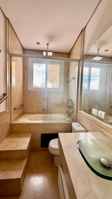 Foto 119 de Casa à venda, 2200m2 em Tamboré, Barueri - SP