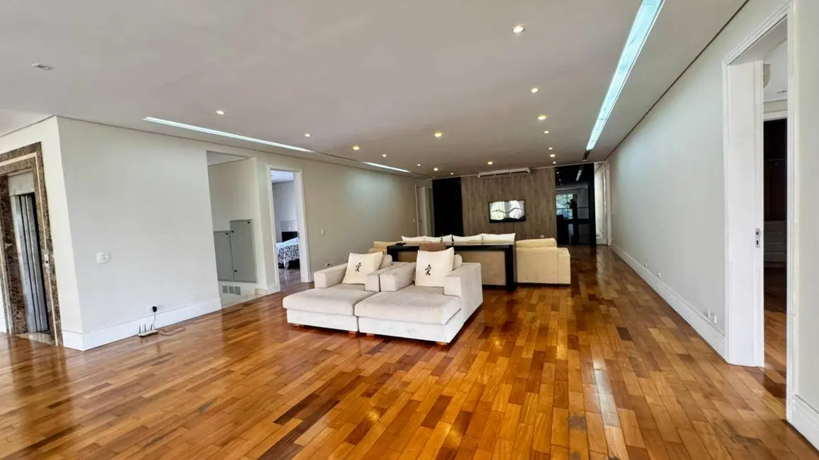 Foto 63 de Casa à venda, 2200m2 em Tamboré, Barueri - SP