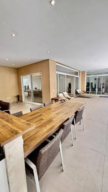 Foto 13 de Casa à venda, 2200m2 em Tamboré, Barueri - SP