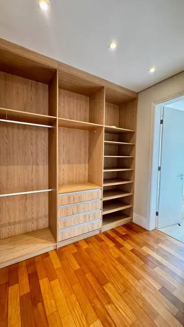 Foto 97 de Casa à venda, 2200m2 em Tamboré, Barueri - SP