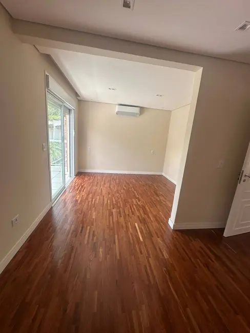 Foto 8 de Casa com 4 quartos à venda e para alugar, 380m2 em Alphaville, Santana De Parnaiba - SP