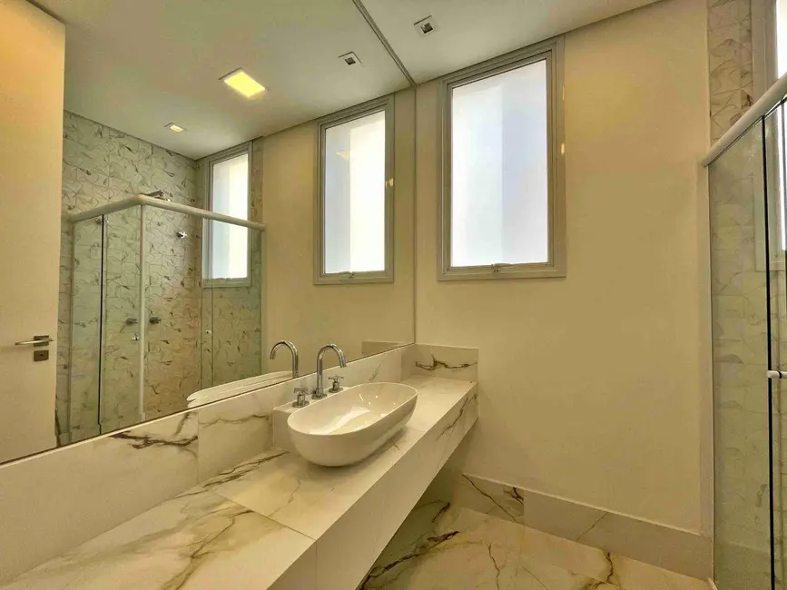 Foto 5 de Casa à venda, 454m2 em Aldeia da Serra, Santana De Parnaiba - SP