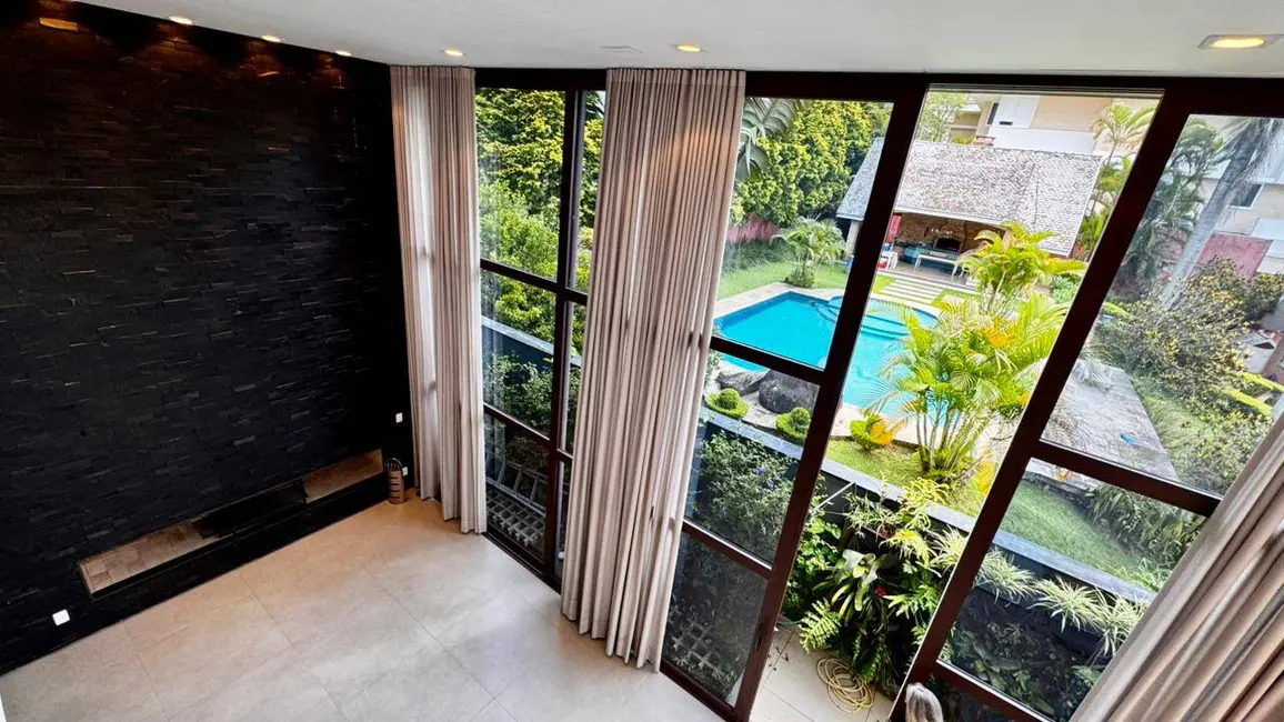 Casa com 3 quartos à venda em Barueri - SP - imagem 2 Foto 2 de Casa com 3 quartos à venda em Barueri - SP