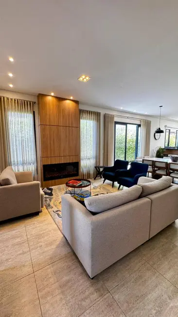 Foto 1 de Casa com 3 quartos à venda, 480m2 em Morada das Flores (Aldeia da Serra), Santana De Parnaiba - SP