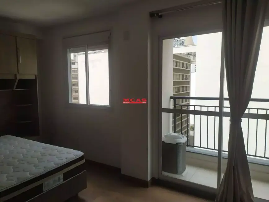 Foto 3 de Apartamento com 1 quarto para alugar, 35m2 em República, São Paulo - SP