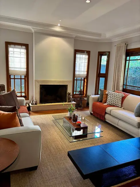 Foto 4 de Casa com 4 quartos à venda em Residencial Morada das Estrelas (Aldeia da Serra), Barueri - SP