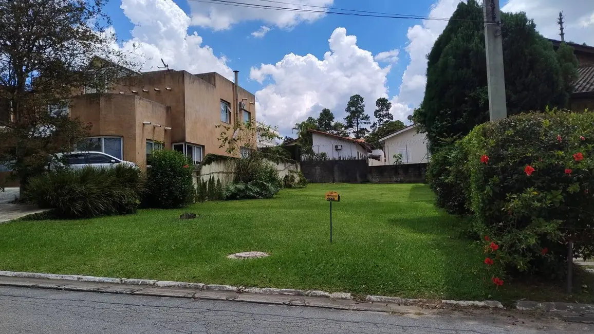 Foto 1 de Terreno / Lote à venda, 360m2 em Barueri - SP