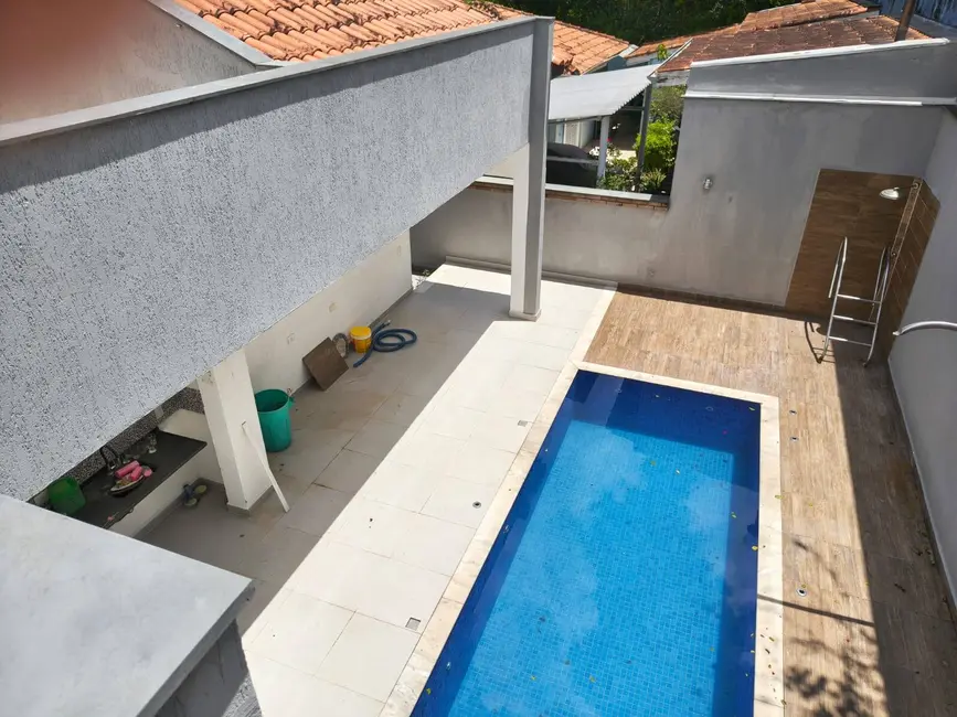 Foto 3 de Casa com 3 quartos à venda, 480m2 em Barueri - SP