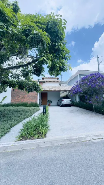 Casa com 3 quartos à venda, 459m2 em Quintas do Ingaí, Santana De Parnaiba - SP - imagem 2 Foto 2 de Casa com 3 quartos à venda, 459m2 em Quintas do Ingaí, Santana De Parnaiba - SP