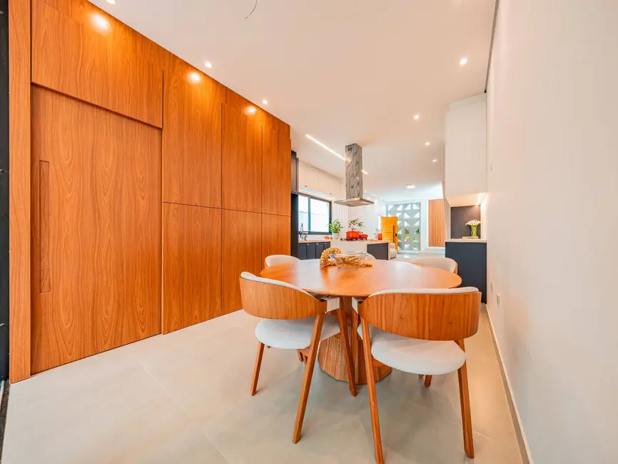Foto 7 de Casa com 3 quartos à venda, 150m2 em Santana De Parnaiba - SP