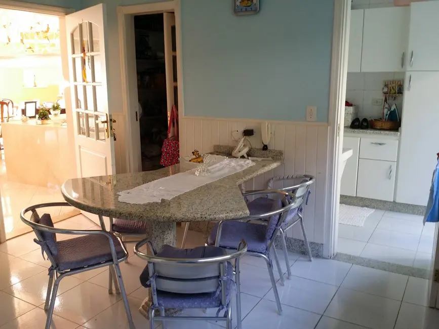 Foto 3 de Casa com 4 quartos à venda, 660m2 em Aldeia da Serra, Barueri - SP