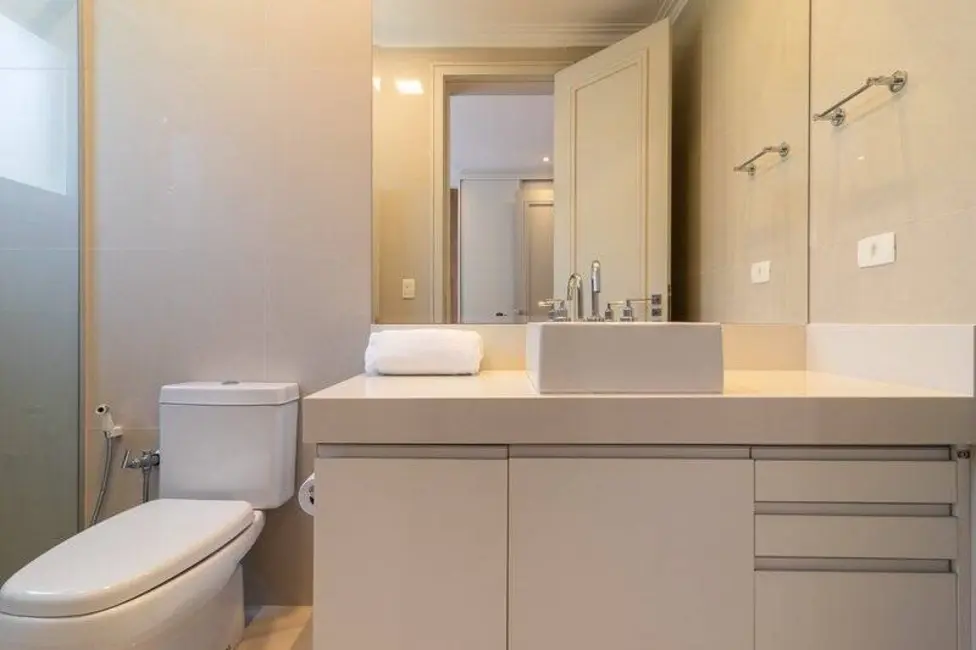 Foto 4 de Casa com 4 quartos à venda, 420m2 em Tamboré, Barueri - SP
