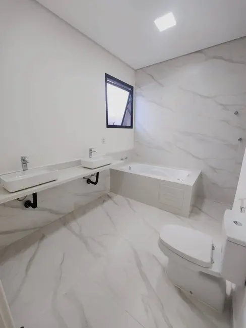 Foto 3 de Casa com 4 quartos à venda, 440m2 em Alphaville, Santana De Parnaiba - SP
