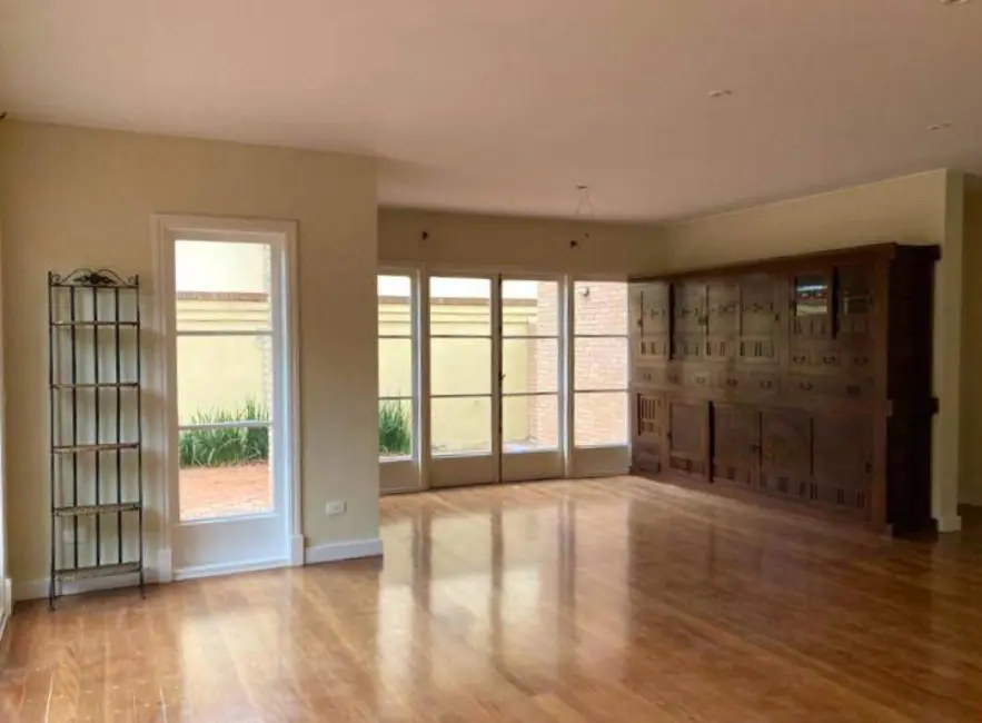 Casa com 4 quartos à venda, 600m2 em Barueri - SP - imagem 6 Foto 6 de Casa com 4 quartos à venda, 600m2 em Barueri - SP