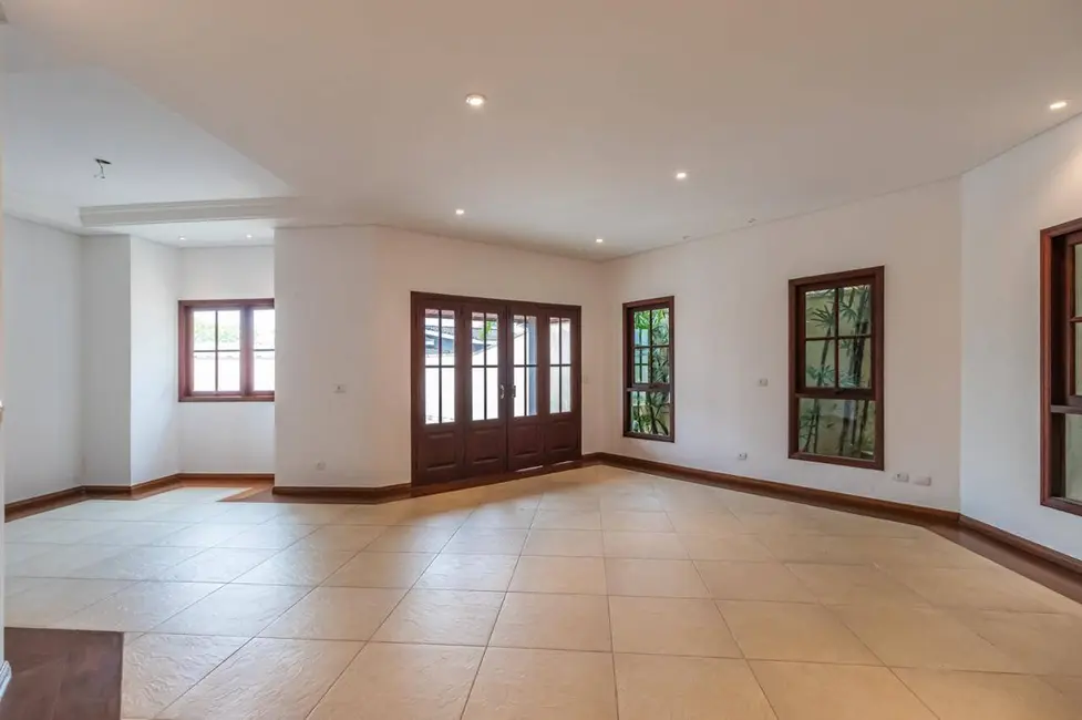 Foto 2 de Casa com 5 quartos à venda, 360m2 em Alphaville, Santana De Parnaiba - SP