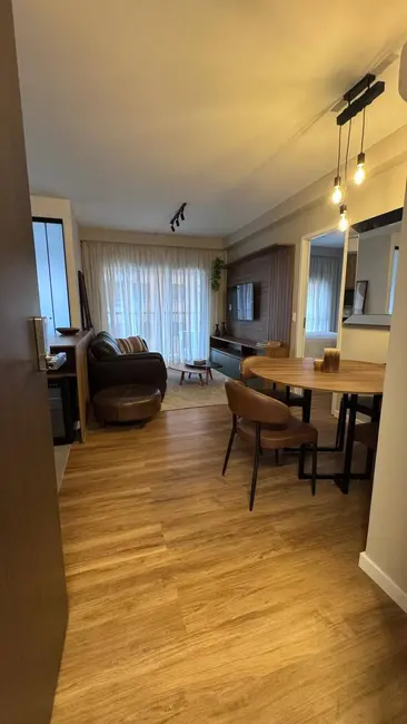 Foto 4 de Apartamento com 1 quarto à venda e para alugar, 52m2 em Barueri - SP