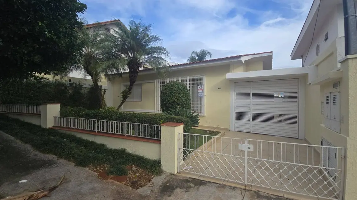 Foto 2 de Casa com 3 quartos à venda, 285m2 em Jardim Londrina, São Paulo - SP