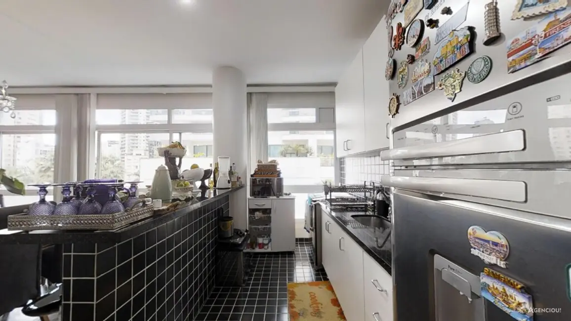 Apartamento com 4 quartos à venda, 233m2 em Centro, São Paulo - SP - imagem 7 Foto 7 de Apartamento com 4 quartos à venda, 233m2 em Centro, São Paulo - SP