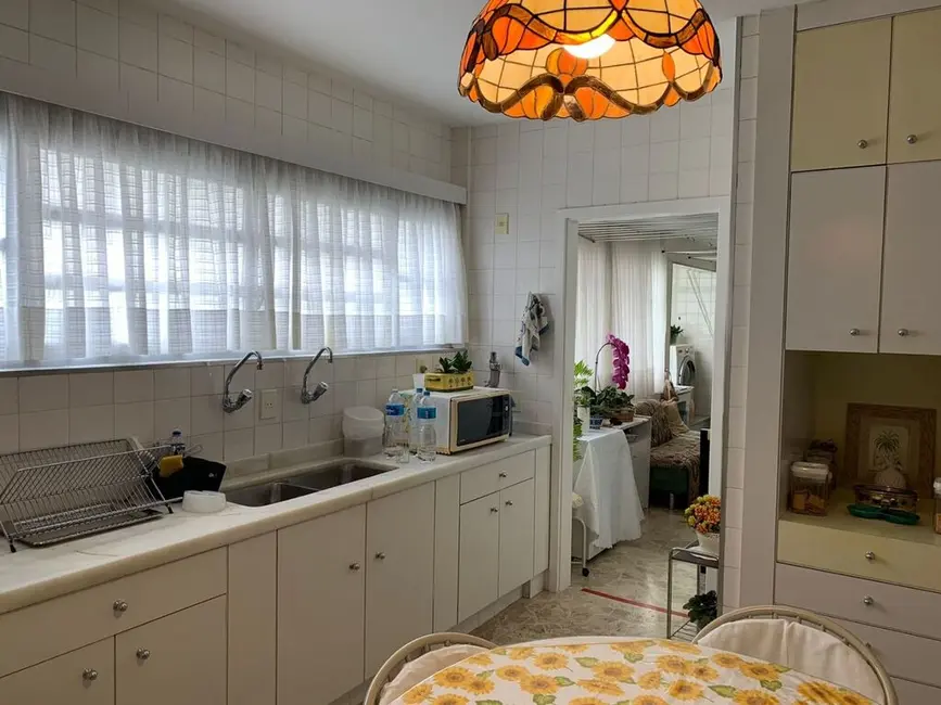 Apartamento com 3 quartos à venda, 224m2 em Higienópolis, São Paulo - SP - imagem 6 Foto 6 de Apartamento com 3 quartos à venda, 224m2 em Higienópolis, São Paulo - SP