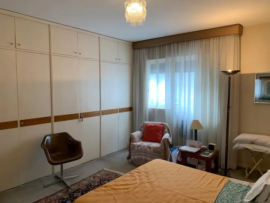 Apartamento com 3 quartos à venda, 224m2 em Higienópolis, São Paulo - SP - imagem 9 Foto 9 de Apartamento com 3 quartos à venda, 224m2 em Higienópolis, São Paulo - SP