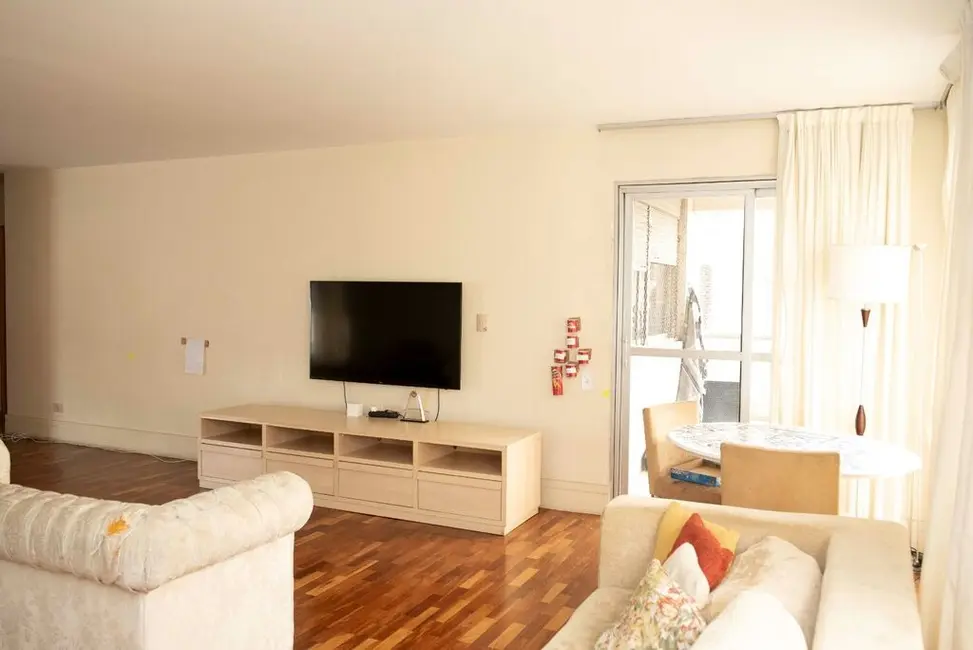 Apartamento com 4 quartos à venda, 252m2 em Higienópolis, São Paulo - SP - imagem 6 Foto 6 de Apartamento com 4 quartos à venda, 252m2 em Higienópolis, São Paulo - SP