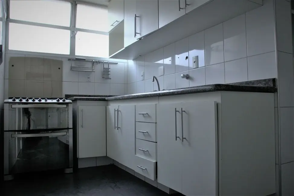 Foto 4 de Apartamento com 3 quartos à venda, 125m2 em Higienópolis, São Paulo - SP