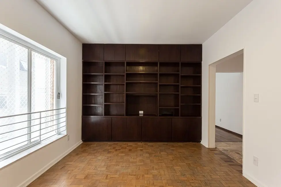 Foto 4 de Apartamento com 3 quartos à venda, 237m2 em Higienópolis, São Paulo - SP