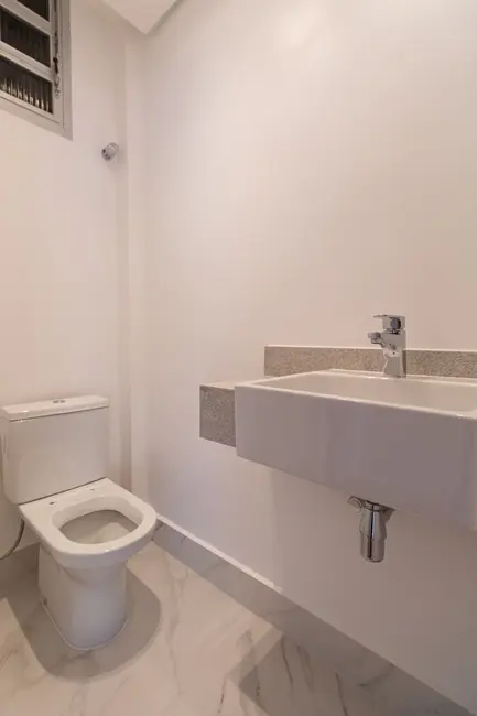 Apartamento com 2 quartos à venda, 210m2 em Higienópolis, São Paulo - SP - imagem 5 Foto 5 de Apartamento com 2 quartos à venda, 210m2 em Higienópolis, São Paulo - SP